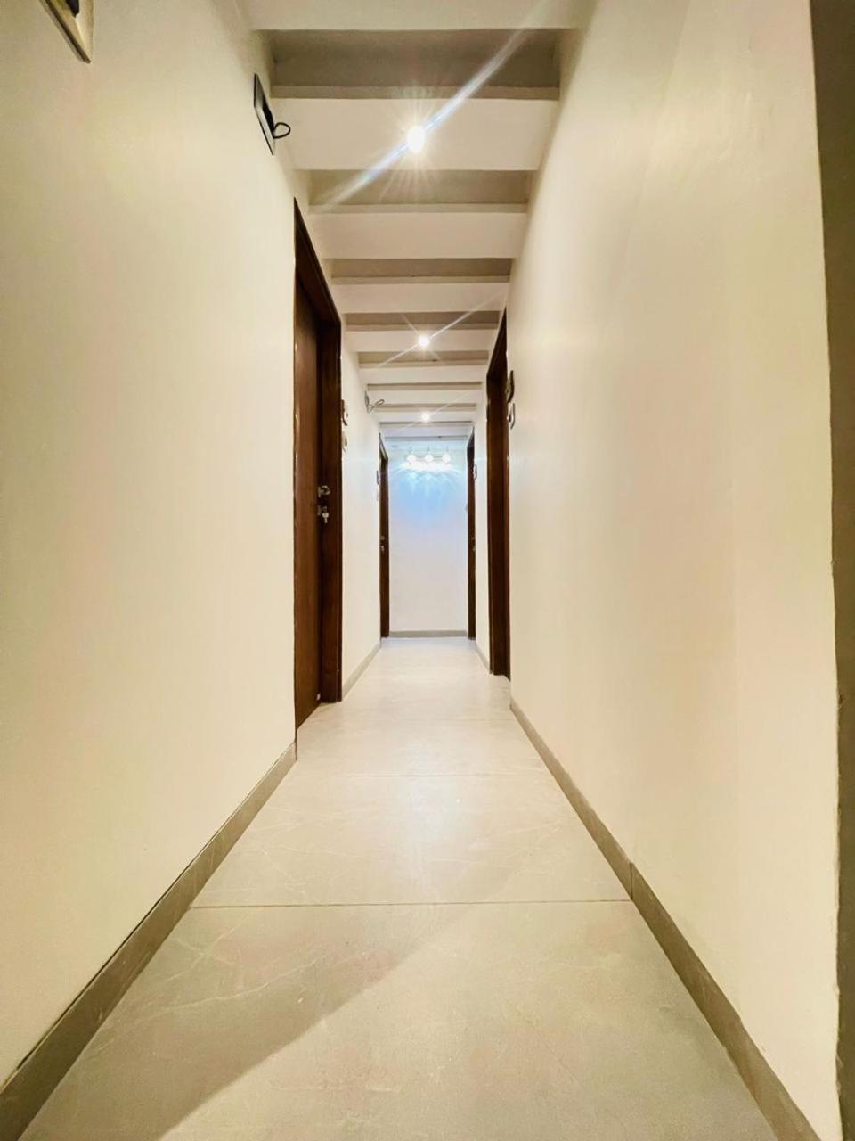 Hotel Winton Mumbai Bagian luar foto